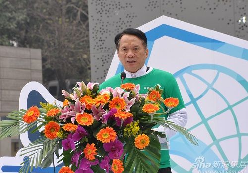 东鹏董事会主席何新明