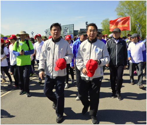 北京市政协主席吉林(左)、国家知识产权局局长申长雨(右) 北京市政协主席吉林(左)、国家知识产权局局长申长雨(右)