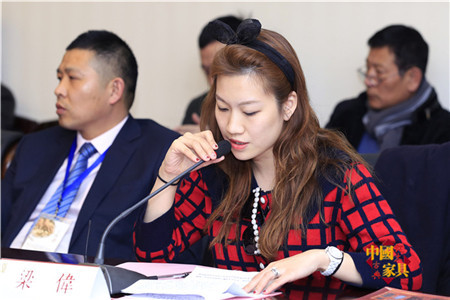 广东省广州市博雅堂经理梁楚君发言