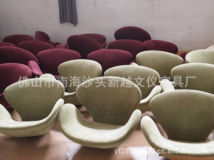 精品展示定型海绵天鹅椅 设计师家具 个性家具设计 商场休闲椅