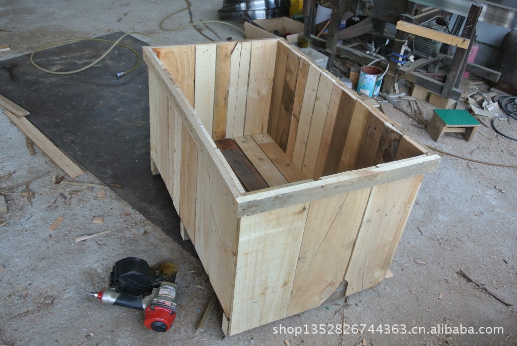 大量供应松岗免检木箱，木架