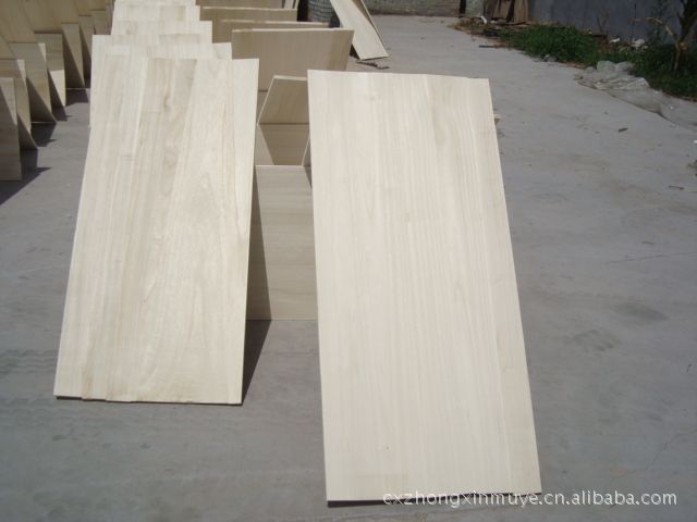 厂家优惠热销 耐腐蚀桐木家具木材 定做加工桐木拼板 批发